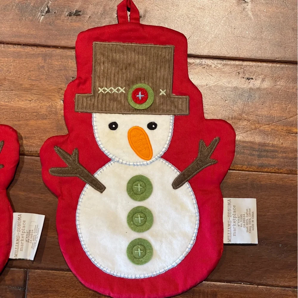 2 Williams Sonoma Snowman potholders